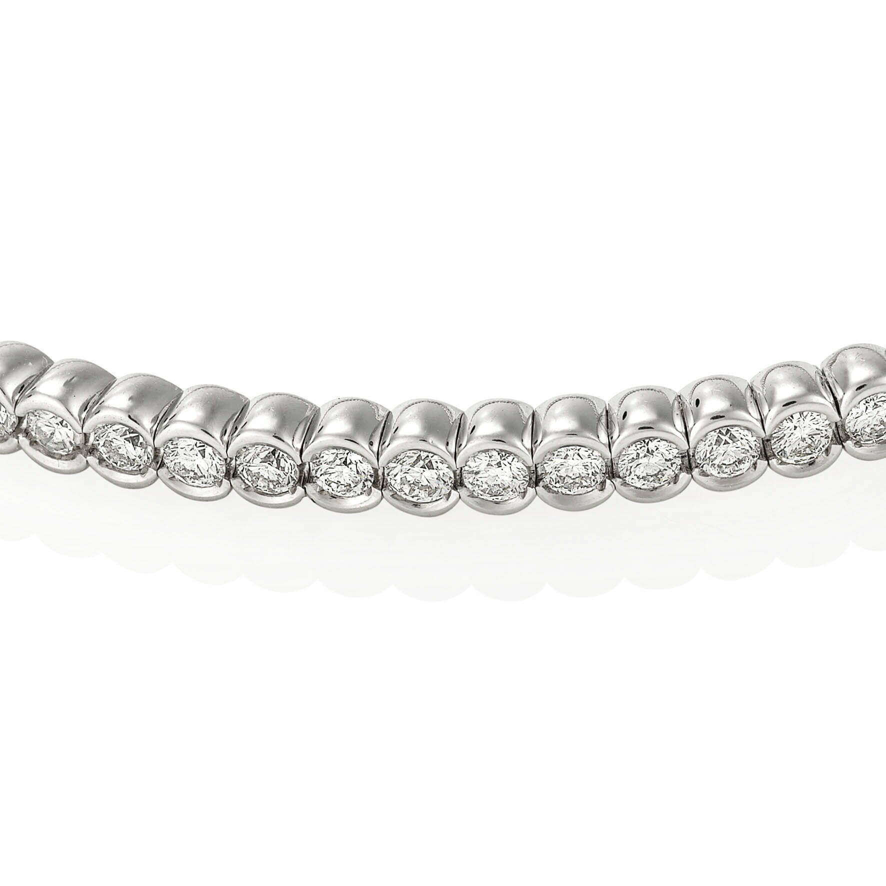 1.30ct Diamond Bangle - Image 4